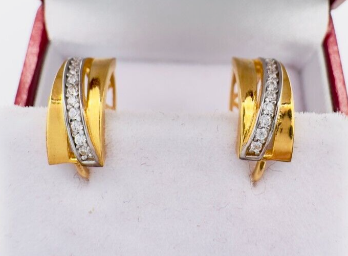 22ct Yellow Gold Round Cubic Zirconia Hoop Earrings,3.00gm