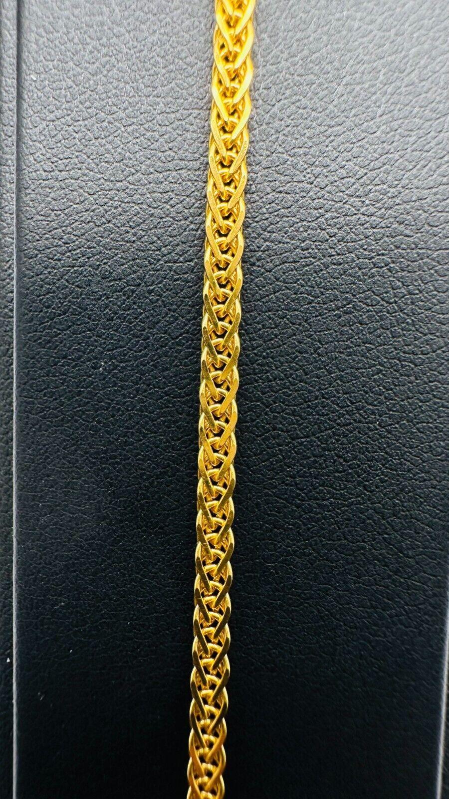 22ct Yellow Gold Fancy Flat Style Bracelet 7 inches 5.78gm