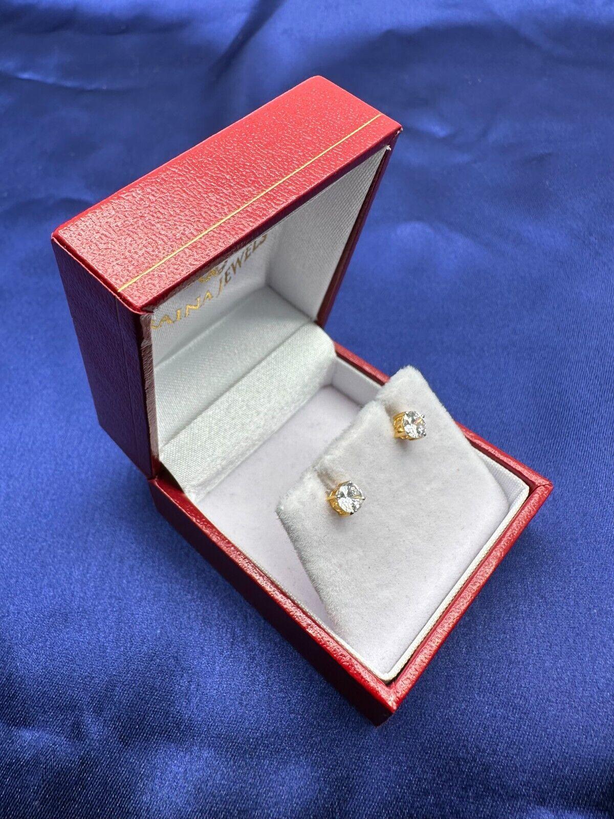 22ct Yellow Gold Square Style Cubic Zirconia Stud Earrings, 1.30gm