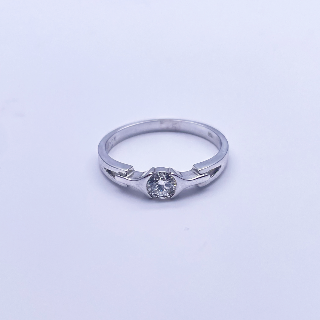 18ct White Gold Diamond Solitaire Ring 0.26ct