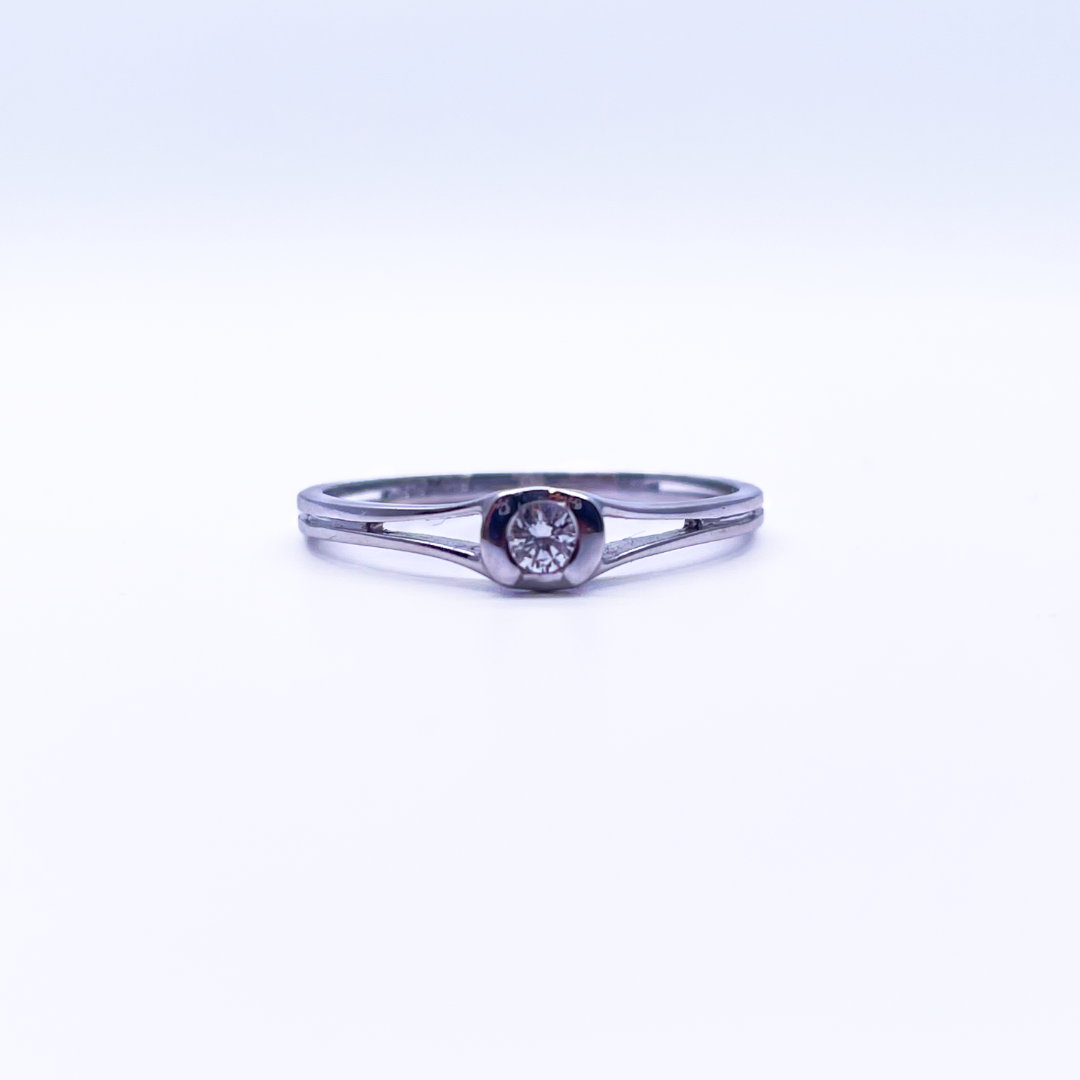 18ct White Gold Diamond Solitaire Ring 0.08ct