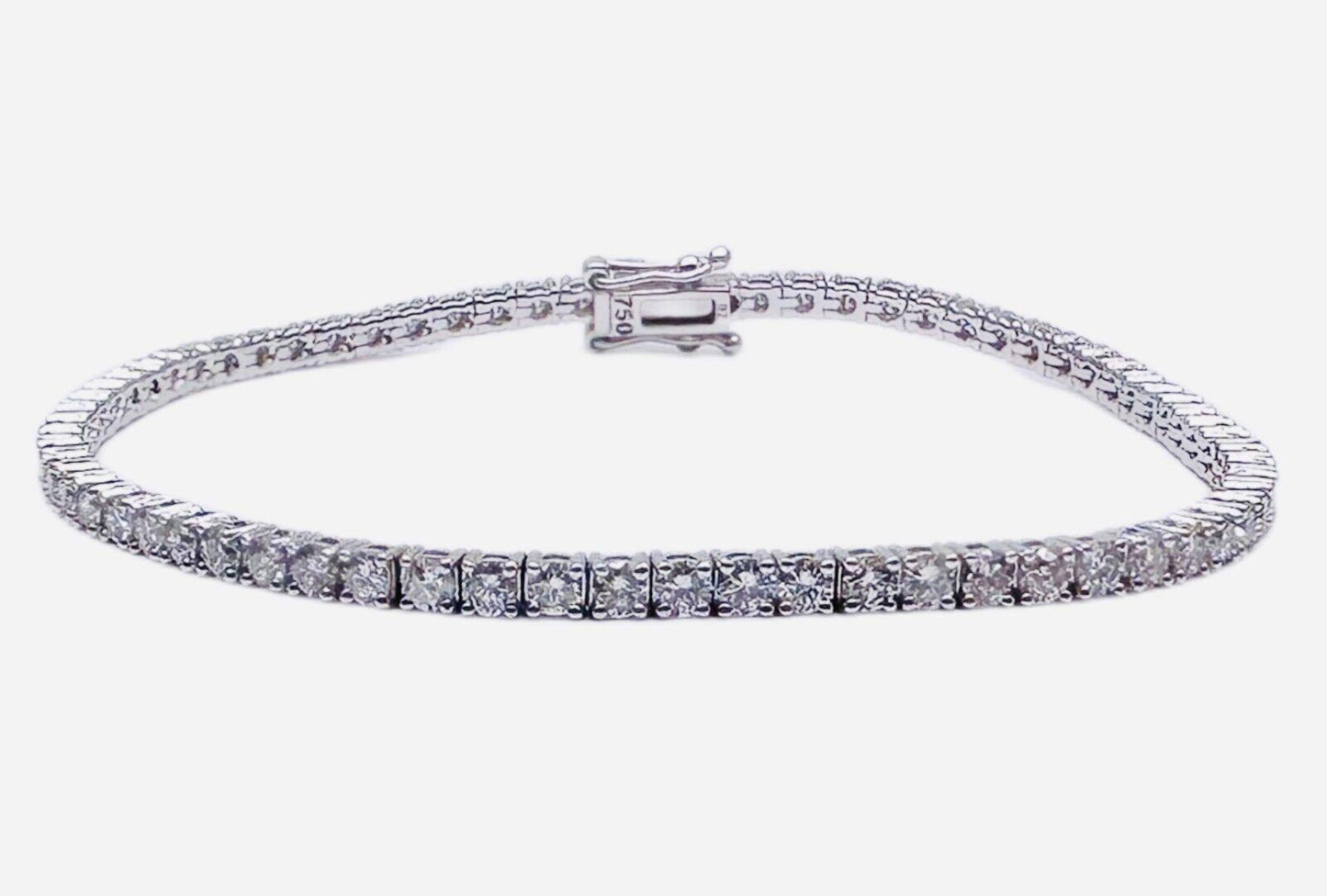 18ct White Gold Diamond Tennis Bracelet 4claw 3.7ct