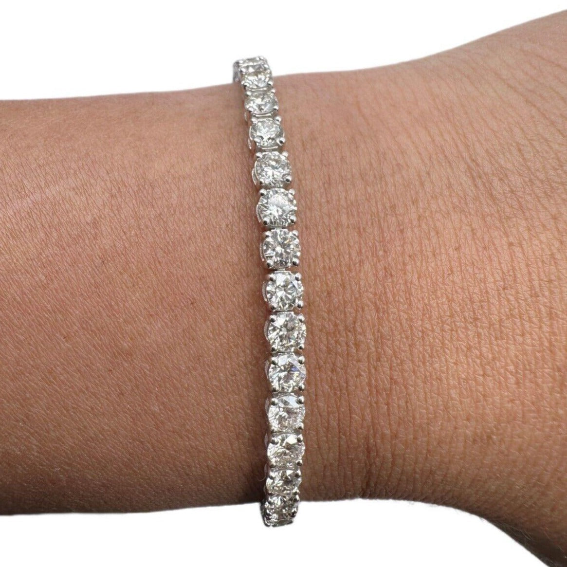 18ct White Gold Diamond Tennis Bracelet 4claw 7.65ct