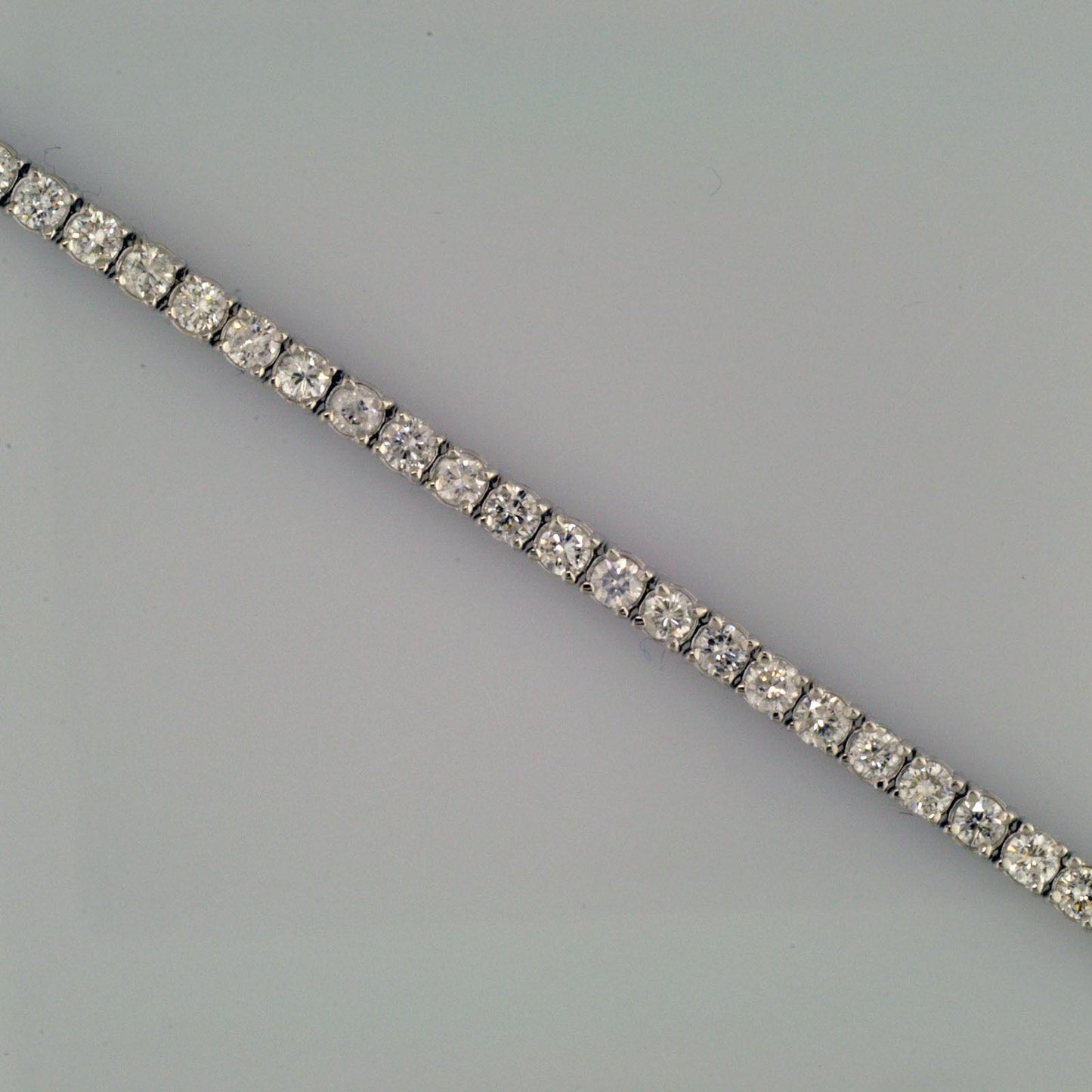 14ct White Gold Diamond Tennis Bracelet 4-Claw 4.62cts 7.25