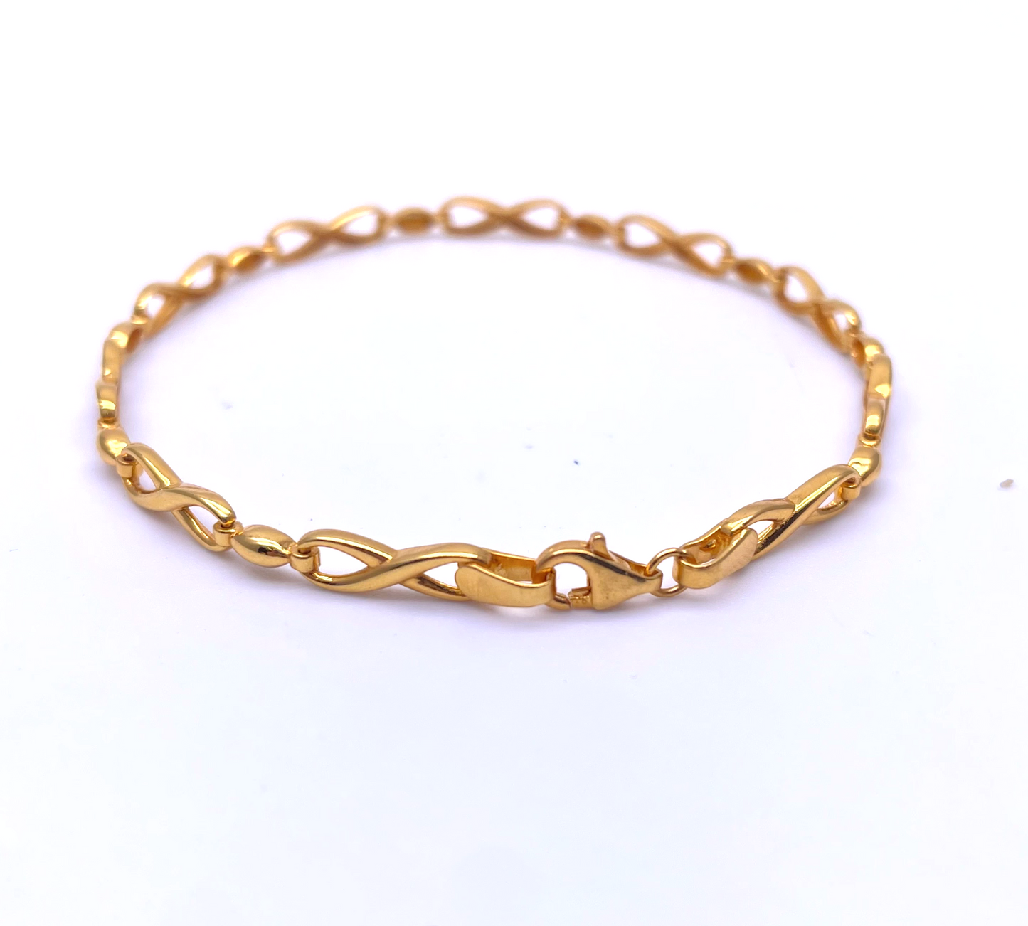 22ct Yellow Gold Flat High Polished Infinity Style Bracelet 7.2'' inches