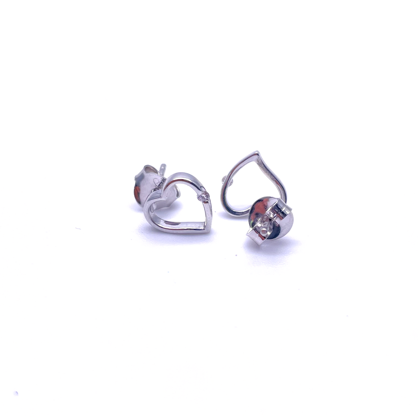 18ct White Gold Round Diamond Heart Stud Earrings 0.04ct