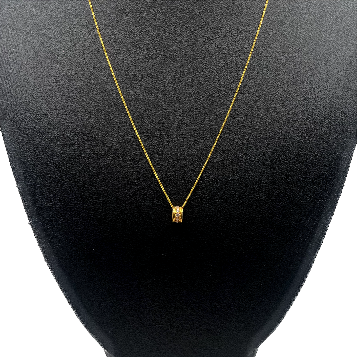 22ct Yellow Gold Cubic Zirconia Run Through Chain 1 Row Hoop Pendant 16'' inches