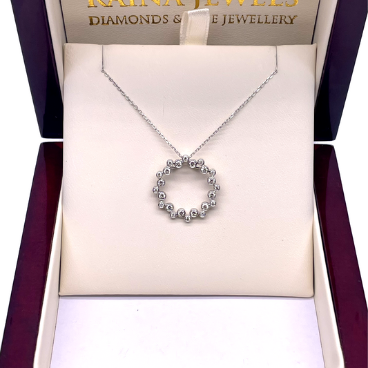 18ct White Gold Bubble/Scatter Circle Diamond Pendant & Chain 16