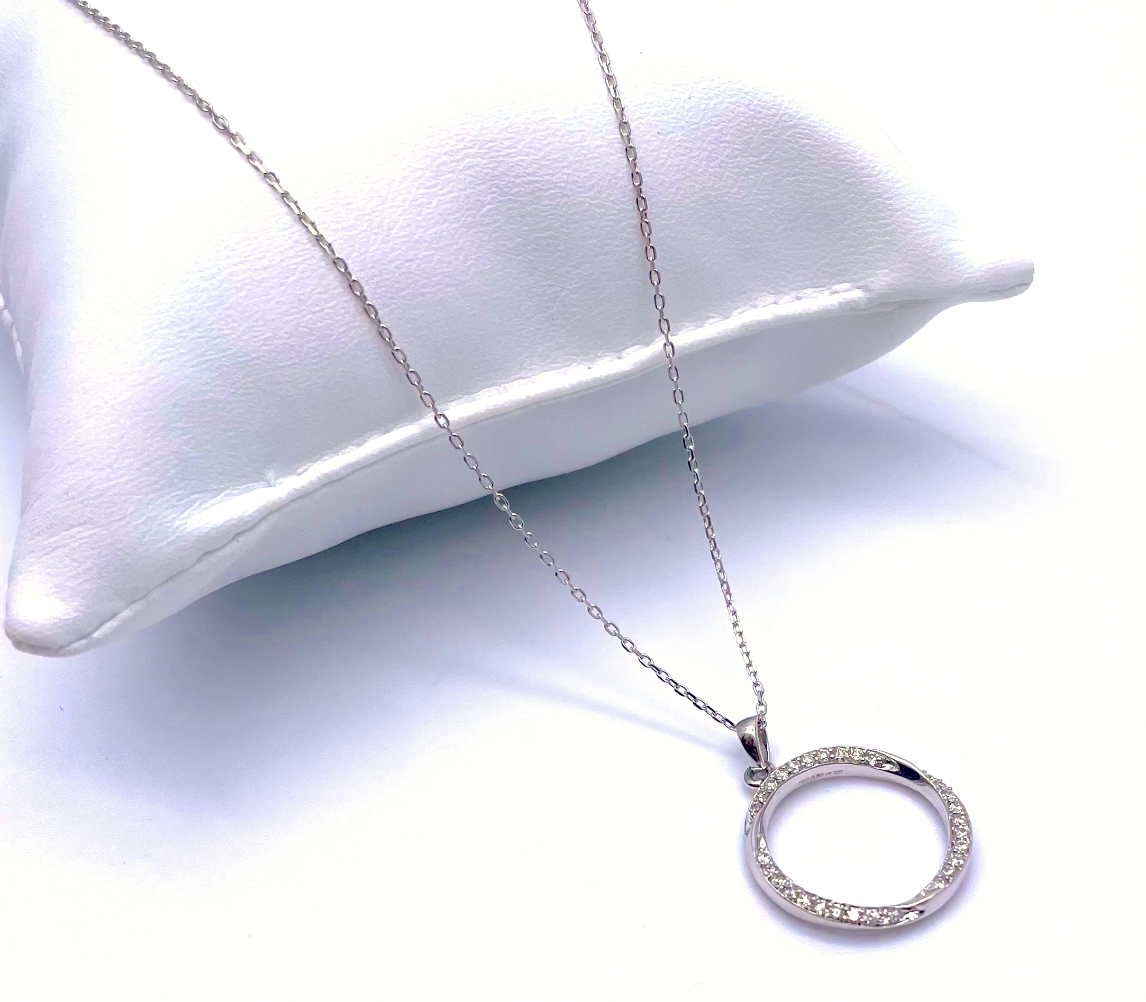 18ct White Gold Twisted Circle Diamond Pendant &Chain 16