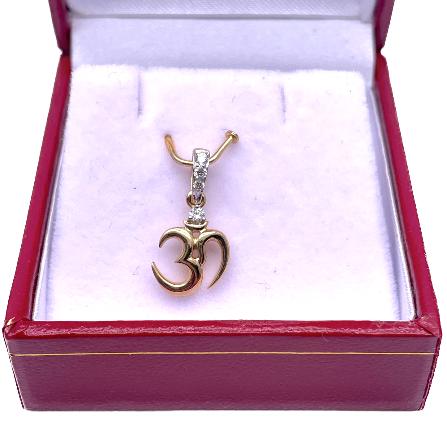 18ct Yellow Gold Diamond Om Pendant 0.06ct, 1gm