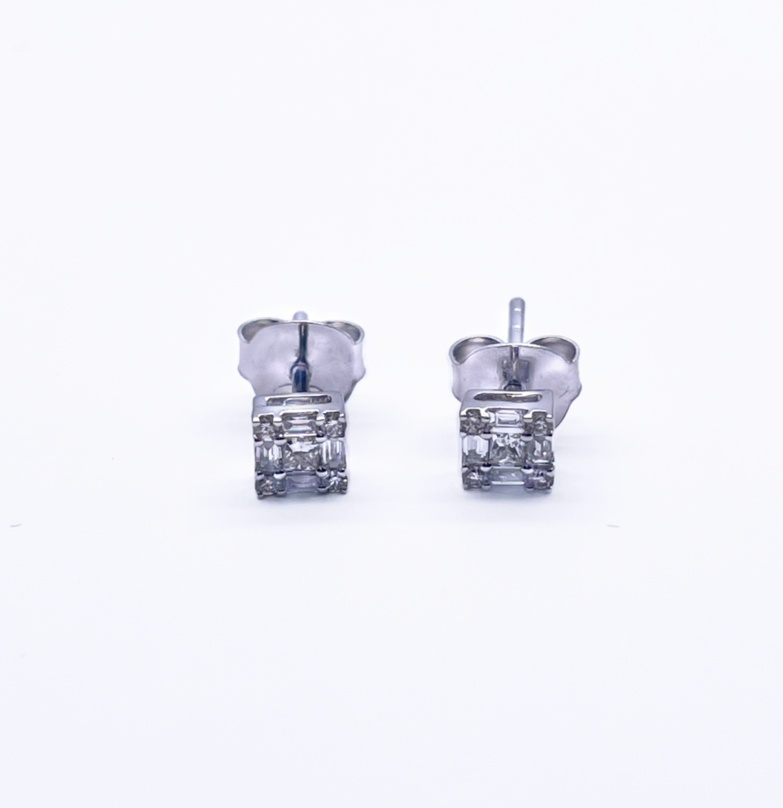 14ct White Gold Round & Baguette & Square Shaped Diamond Studs Earrings 0.25ct