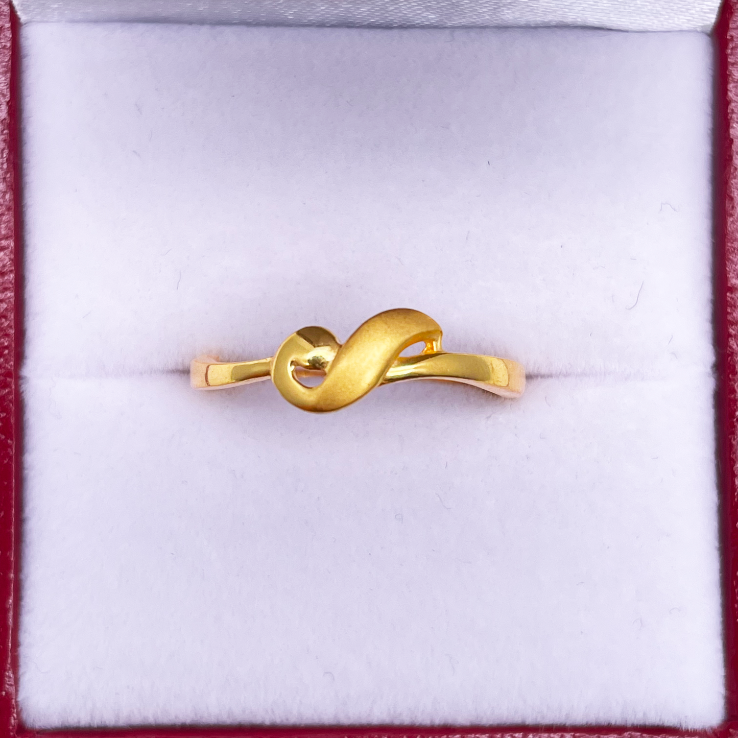 22ct Yellow Gold Polished & Matt Infinity Minimalistic Ring