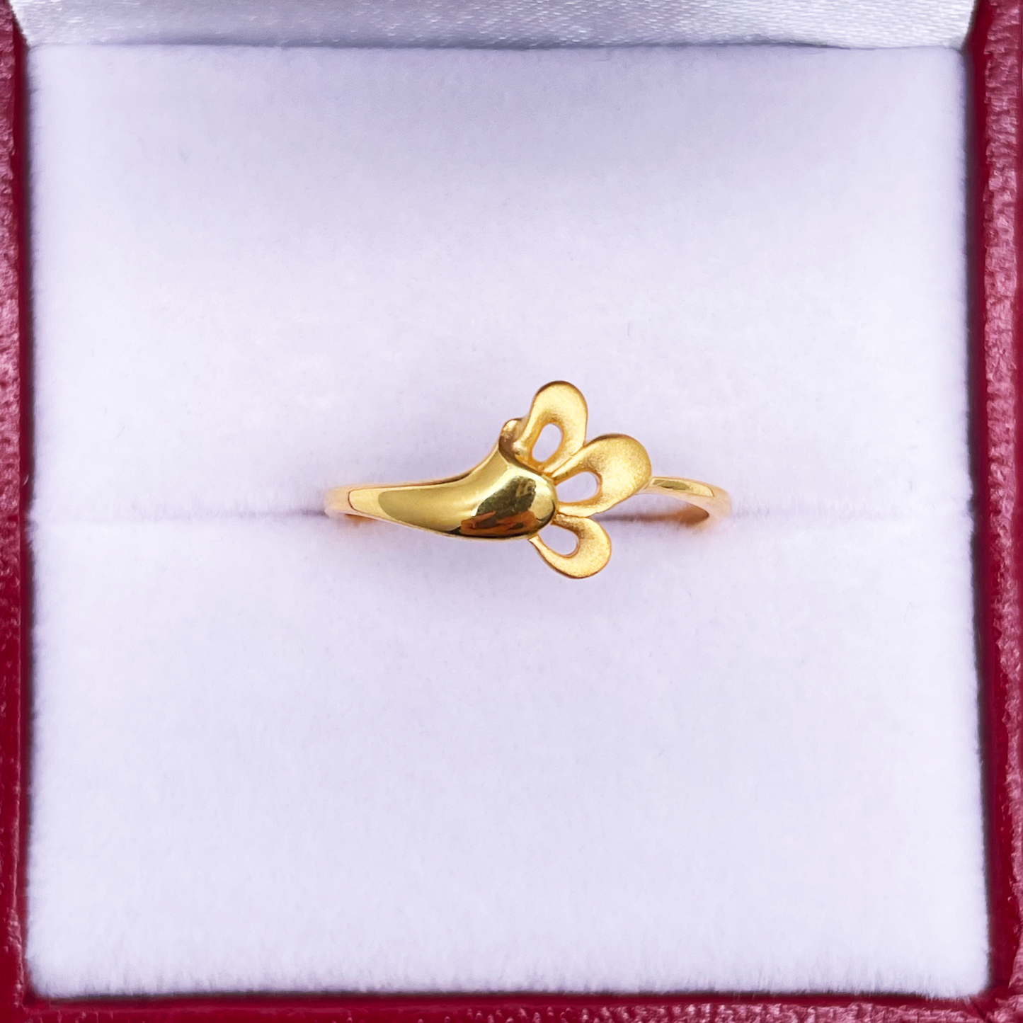 22ct Yellow Gold Polished & Matt Floral Minimalist Ring