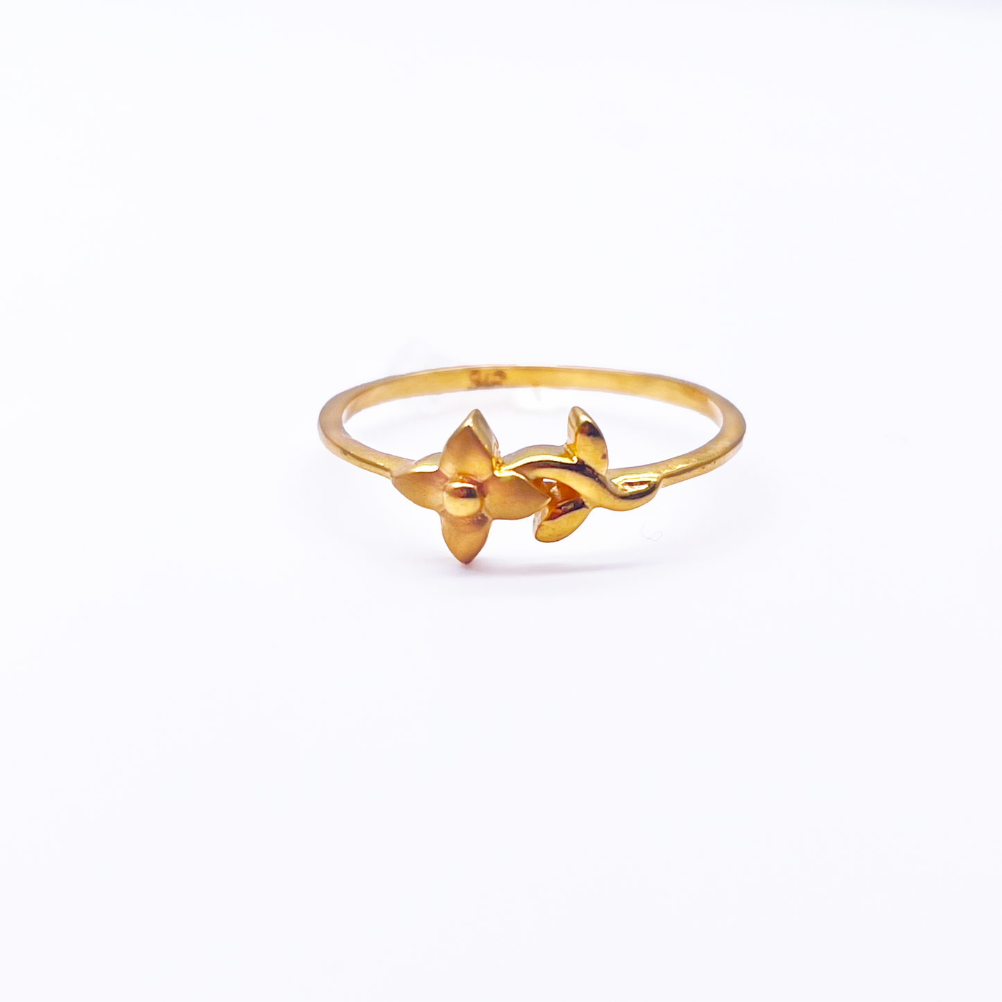 22ct Yellow Gold Polished & Matt Double Flower Minimalist Ring