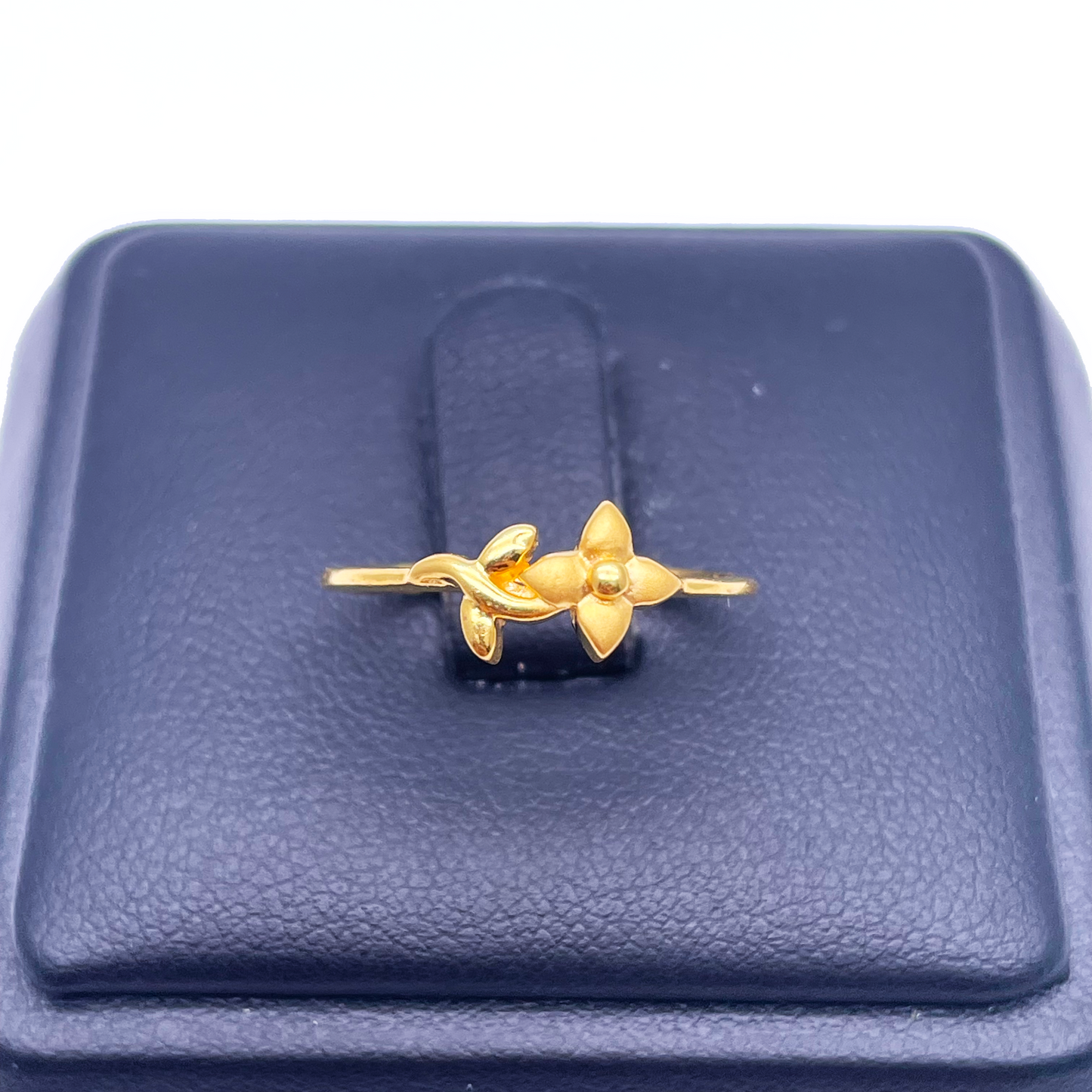 22ct Yellow Gold Polished & Matt Double Flower Minimalist Ring