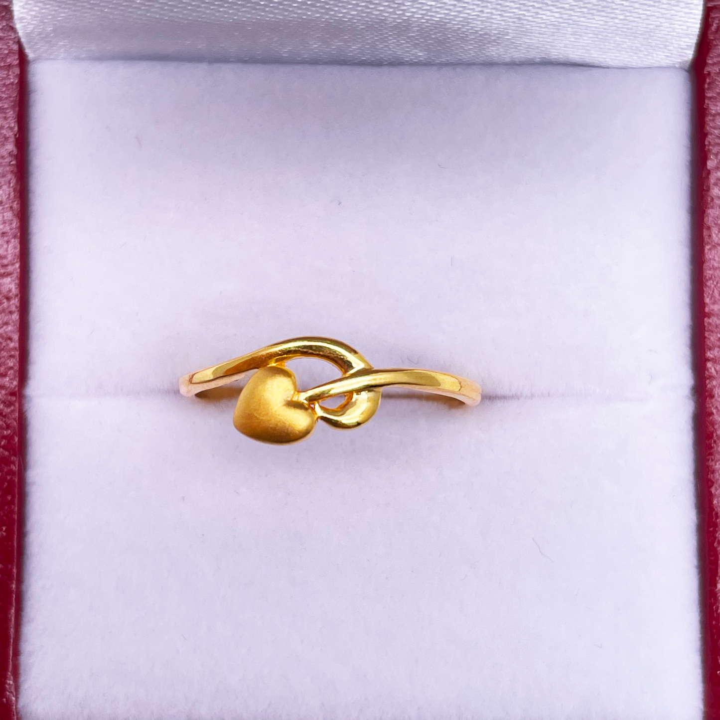 22ct Yellow Gold Polished With Matt Heart Minimalist Ring