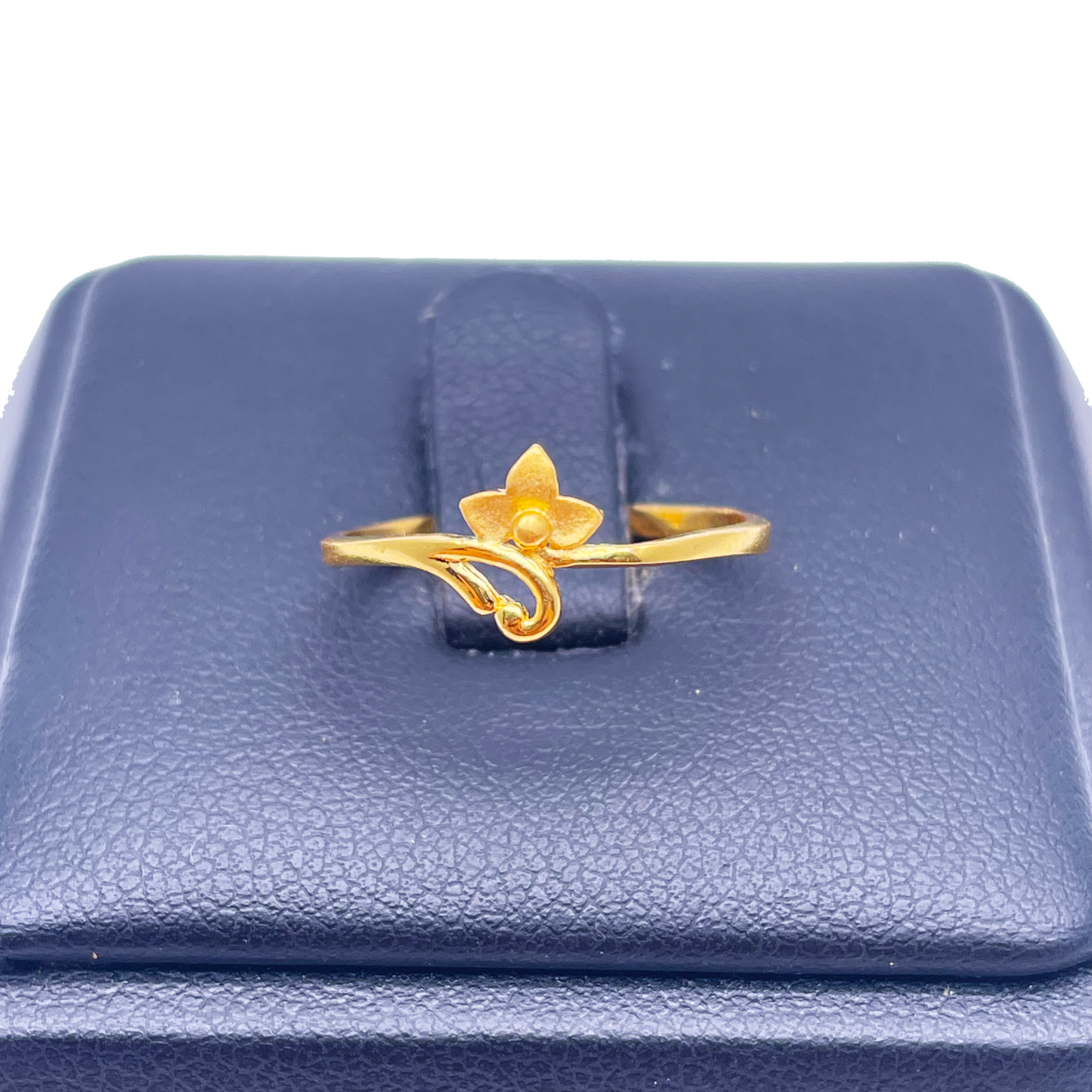 22ct Yellow Gold Polished & Matt Flower Minimalist Ring