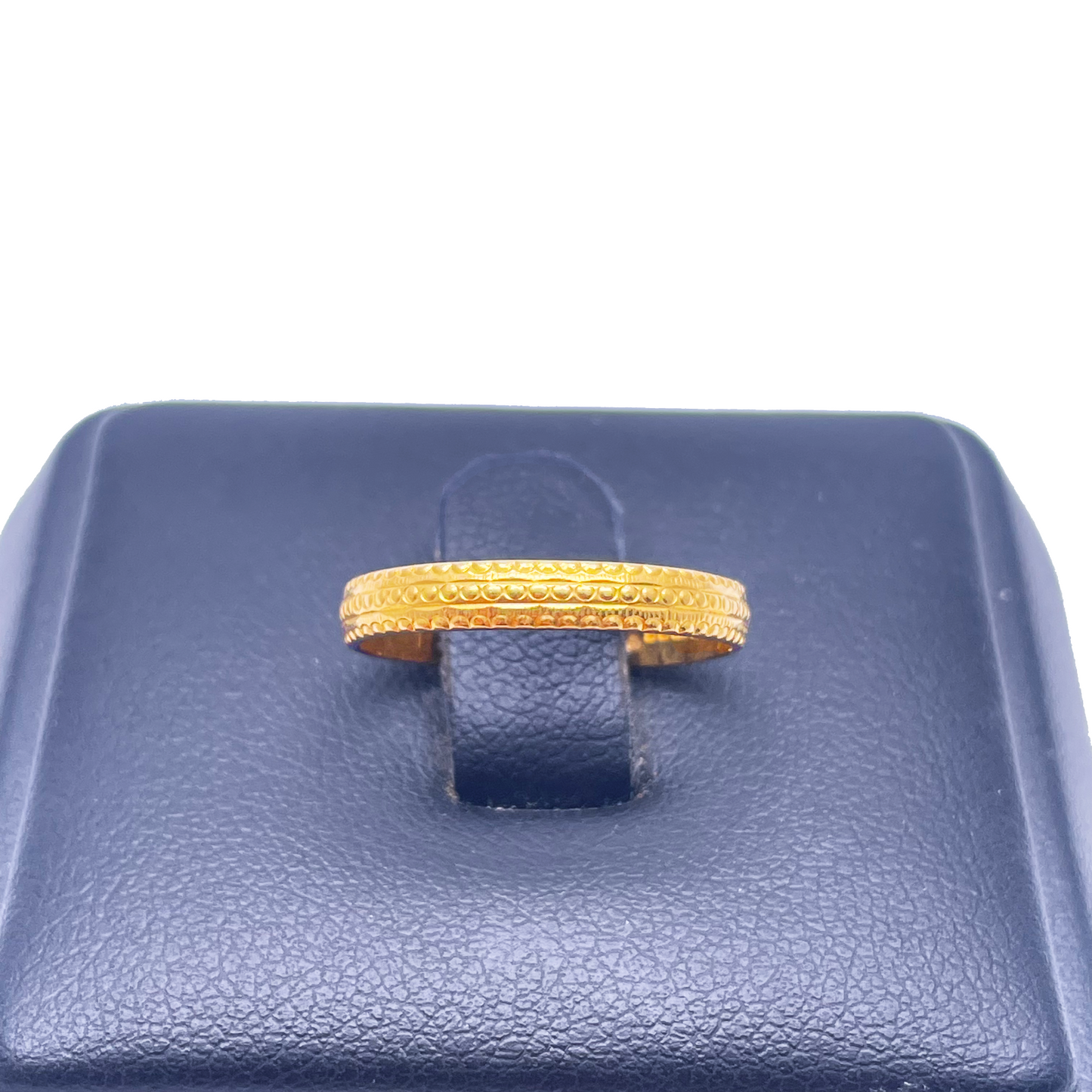 22ct Yellow Gold Plain Diamond Cut Wedding Band