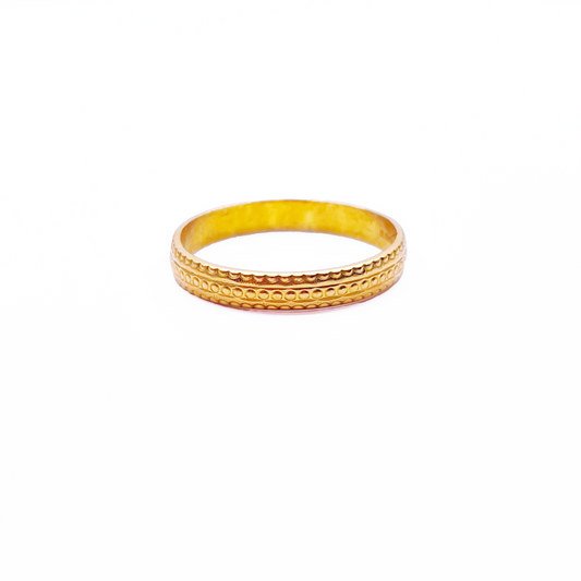 22ct Yellow Gold Plain Diamond Cut Wedding Band