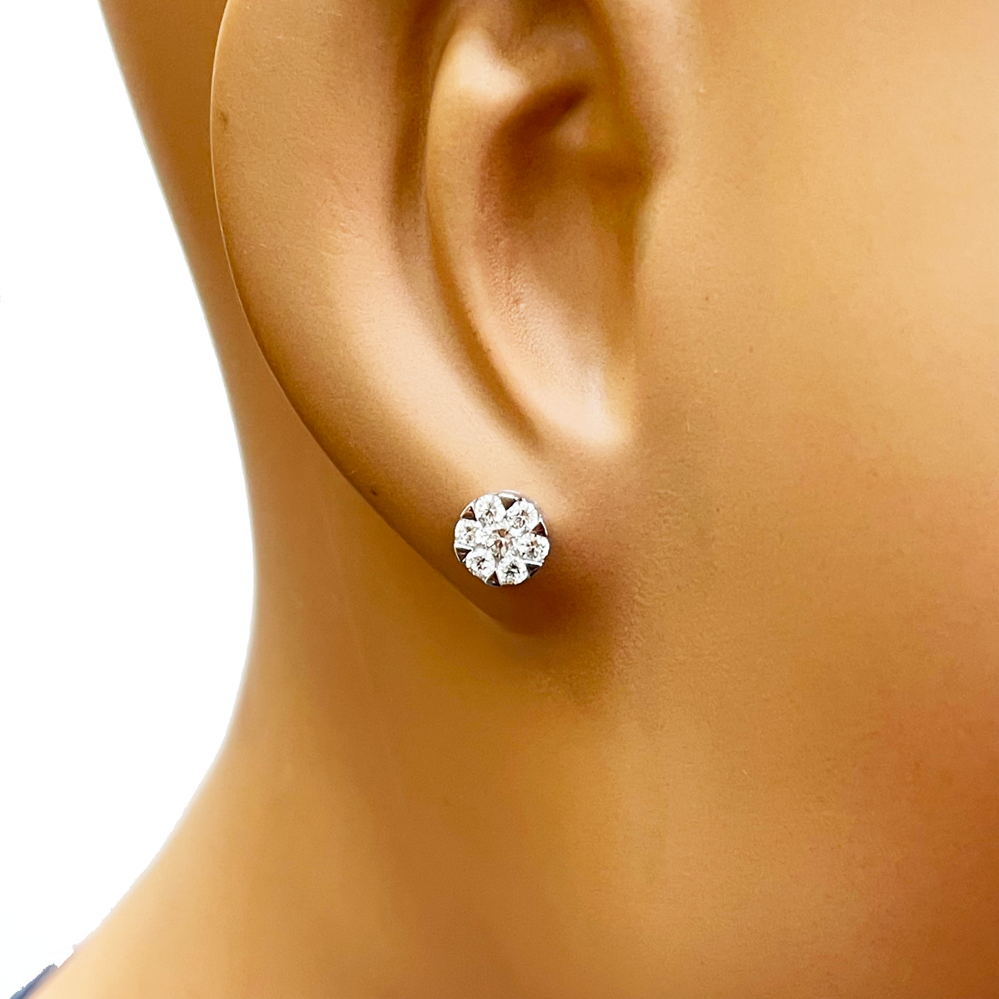 14ct White Gold Diamond Round Cluster Stud Earrings 0.59ct