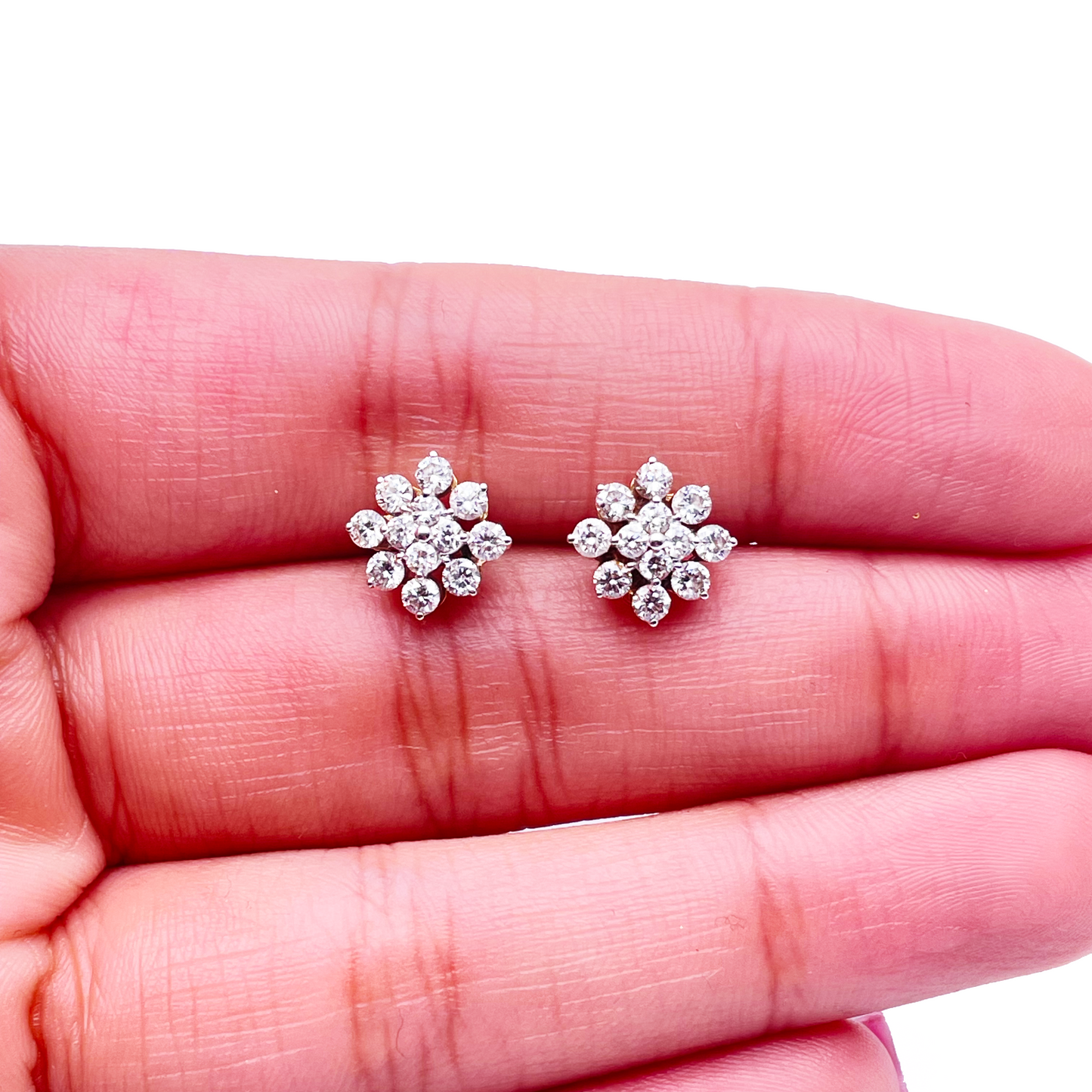 18ct Yellow Gold Diamond Snowflake Cluster Stud Earring 0.80ct