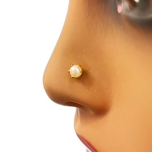 22ct Yellow Gold Freshwater Pearl Claw Single Nose Stud 4.6mm