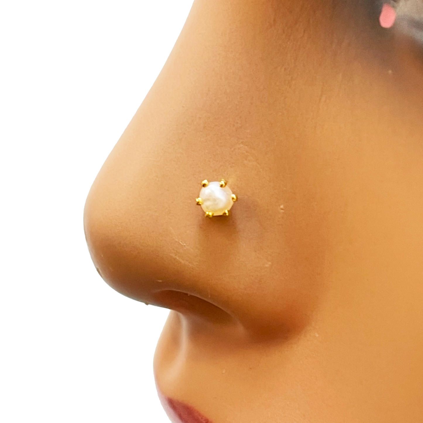 22ct Yellow Gold Freshwater Pearl Claw Single Nose Stud 4.1mm