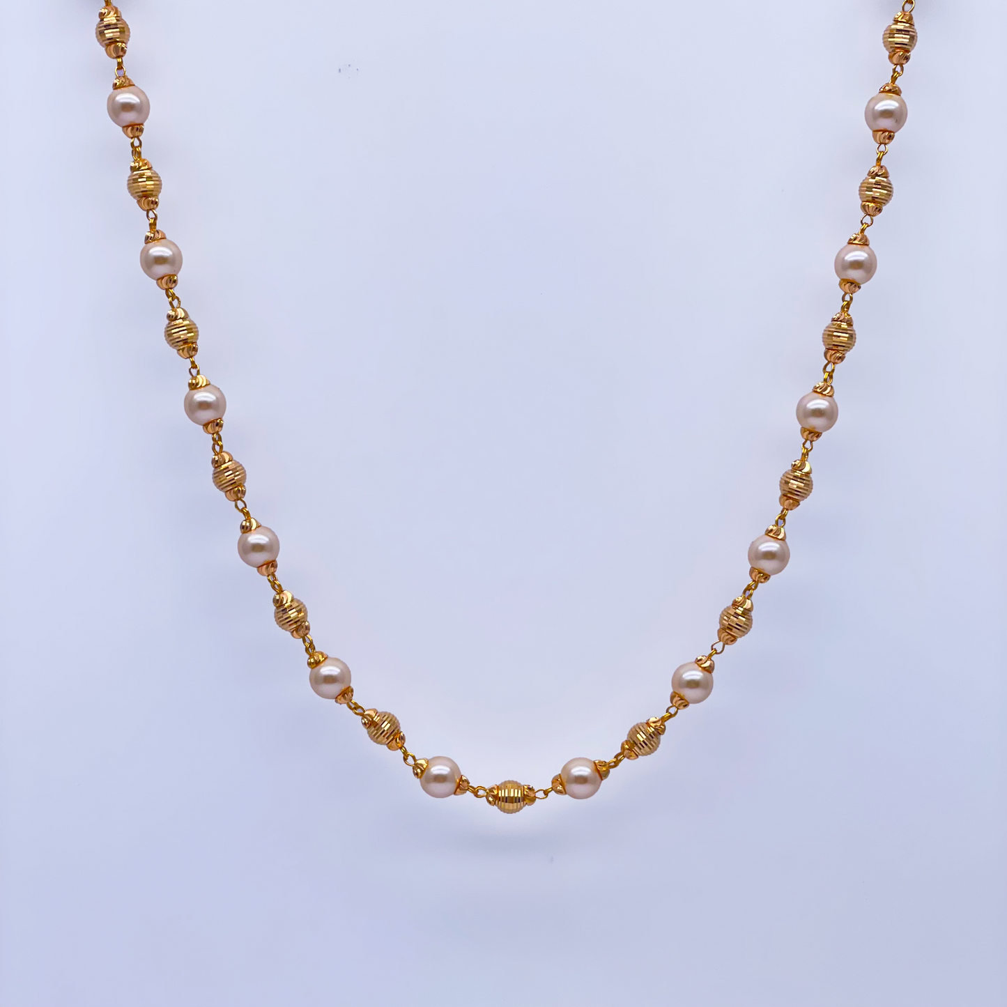 22ct Yellow Gold Pearls & Beaded Diamond Cut Ball Necklace/Earrings Set