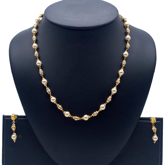 22ct Yellow Gold Pearls & Beaded Diamond Cut Ball Necklace/Earrings Set