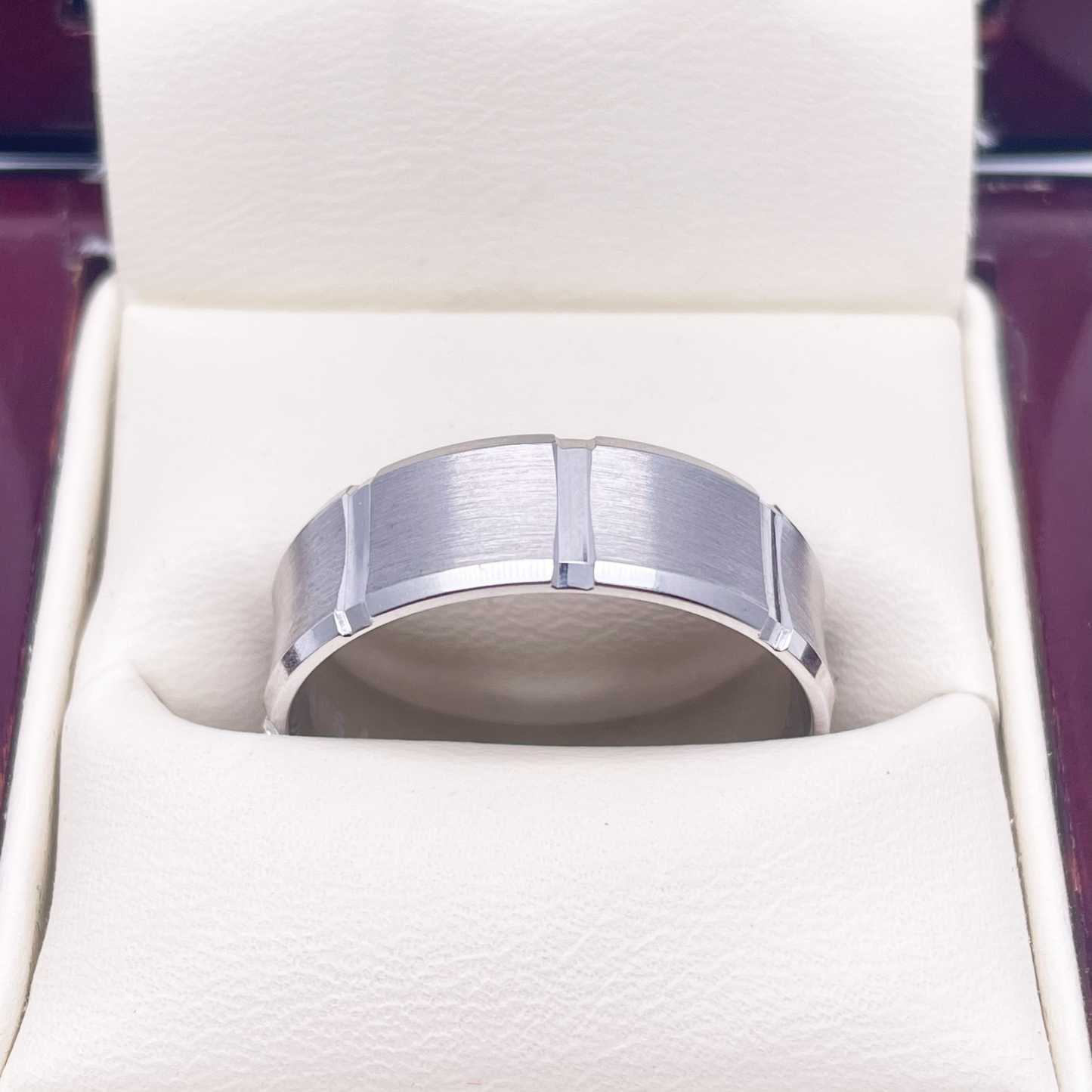 Mens Platinum Wedding Band 7mm Square Matt Finish & Bevelled Edges Heavy Weight