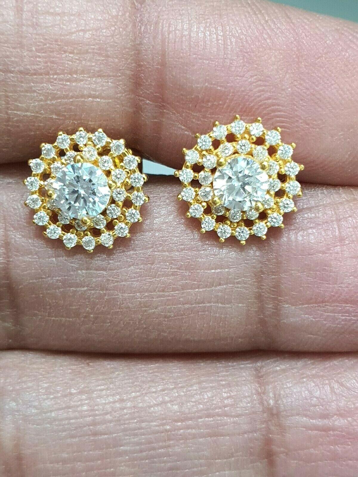 22ct Yellow Gold Round Cluster Cubic Zirconia Stud Earrings