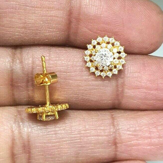 22ct Yellow Gold Round Cluster Cubic Zirconia Stud Earrings