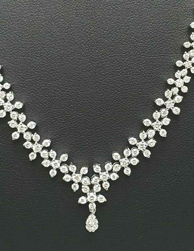 18Carat White Gold Diamond Necklace & Earrings 4.63cts