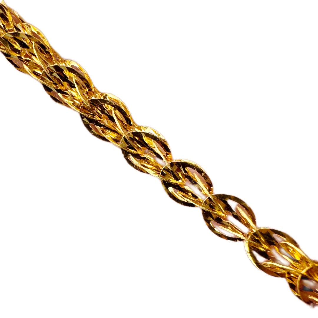 22ct Yellow Gold Ladies Fancy Diamond cut  Bracelet 7.5 inches