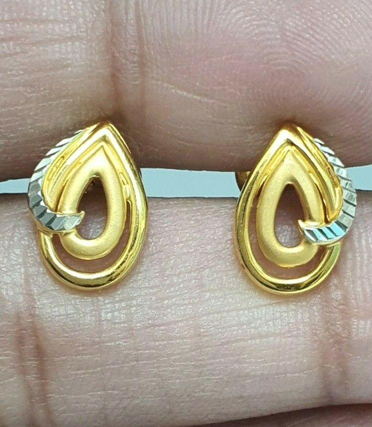 22ct Yellow Gold Leaf Design Stud Earrings