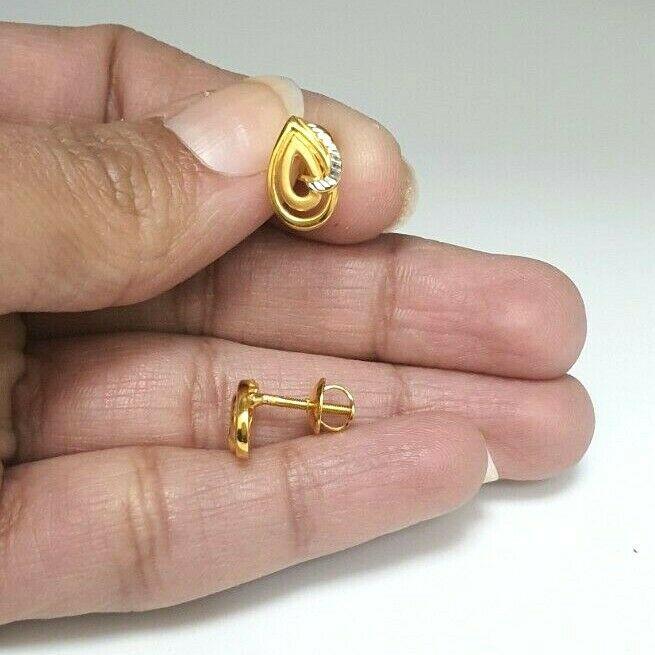 22ct Yellow Gold Leaf Design Stud Earrings