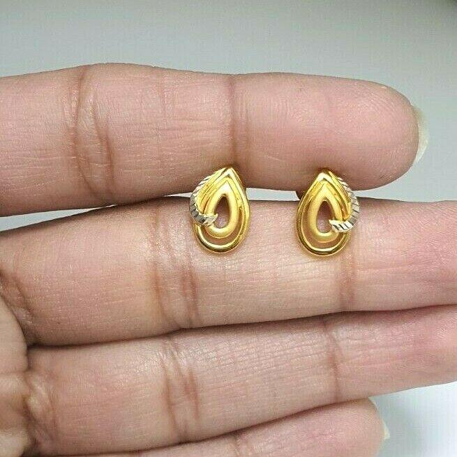 22ct Yellow Gold Leaf Design Stud Earrings