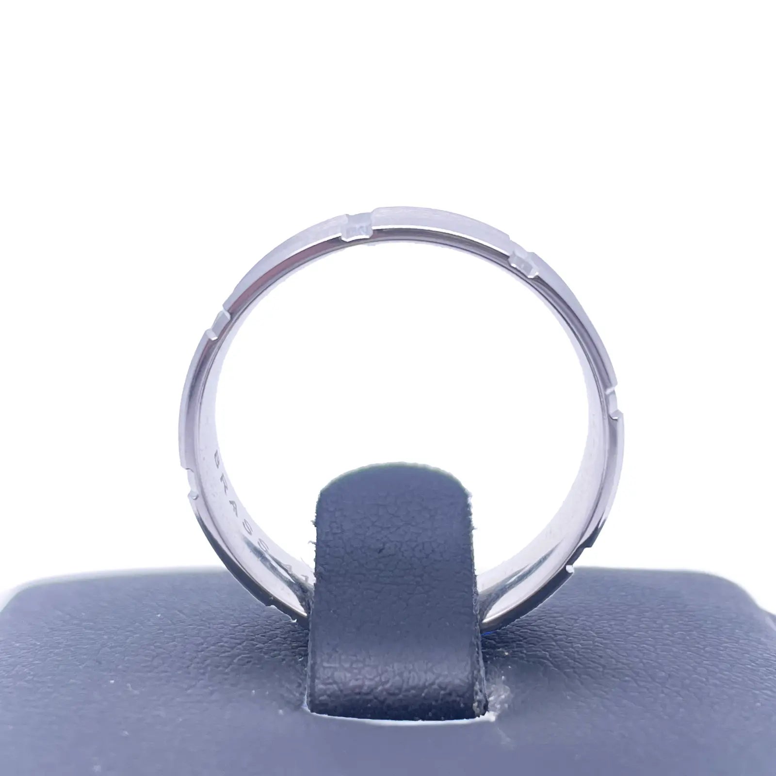 Mens Platinum Wedding Band 7mm Square Matt Finish & Bevelled Edges Heavy Weight 